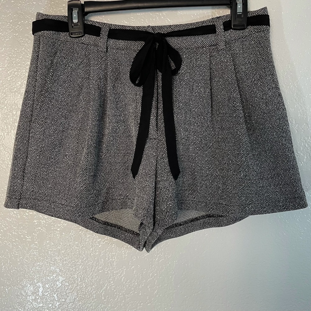 LC Lauren Conrad dress shorts NWOT